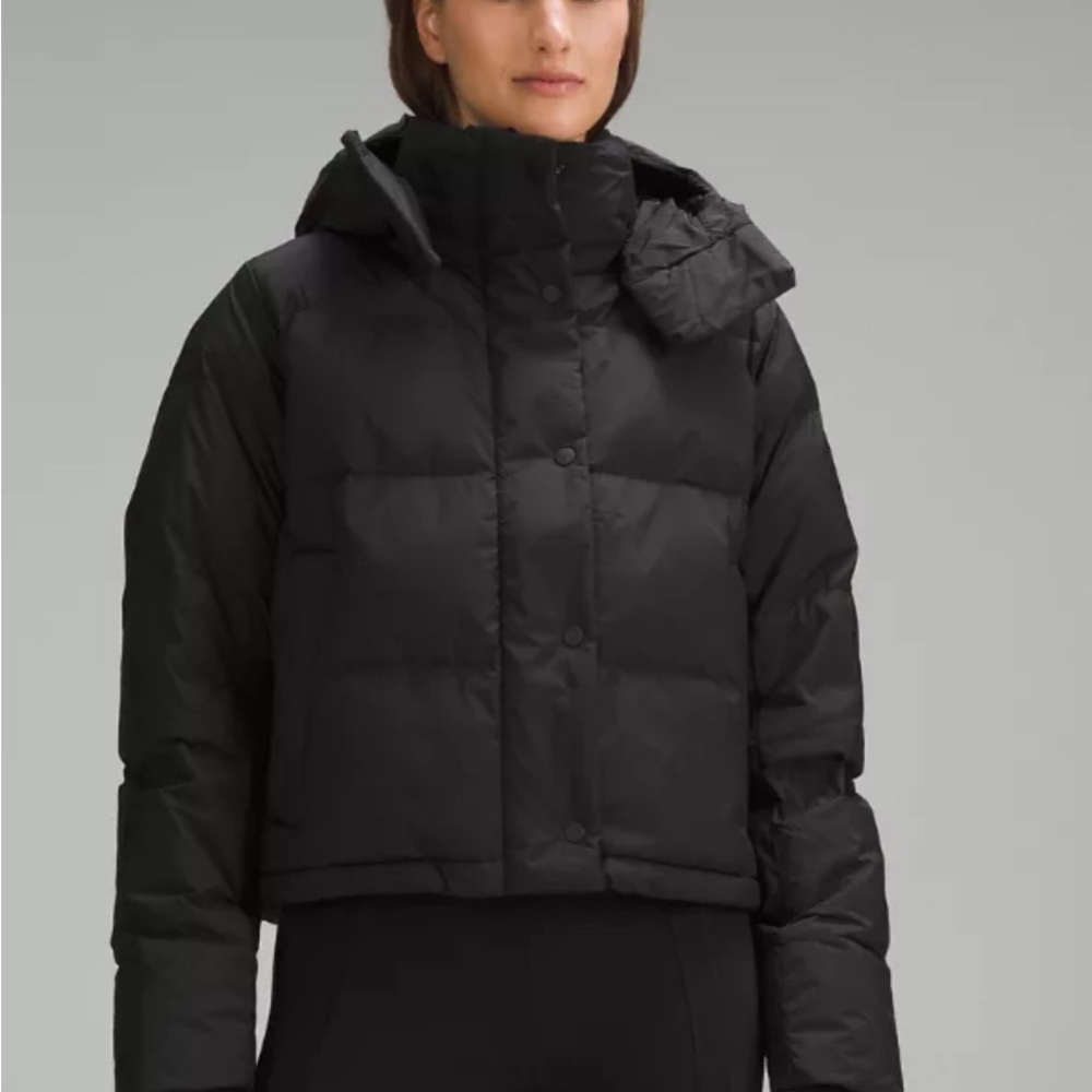 Lululemon Black Wunder puff Puffer Jacket with Detachable Hood (hood included)